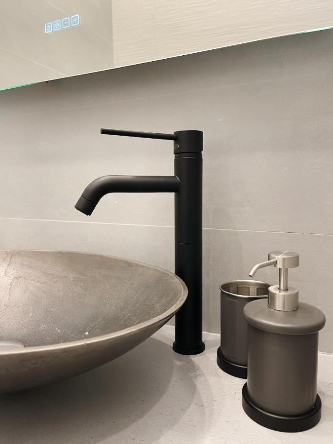 La Krianza Apartment Наполи Екстериор снимка