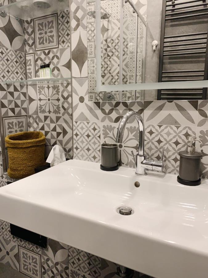 La Krianza Apartment Наполи Екстериор снимка