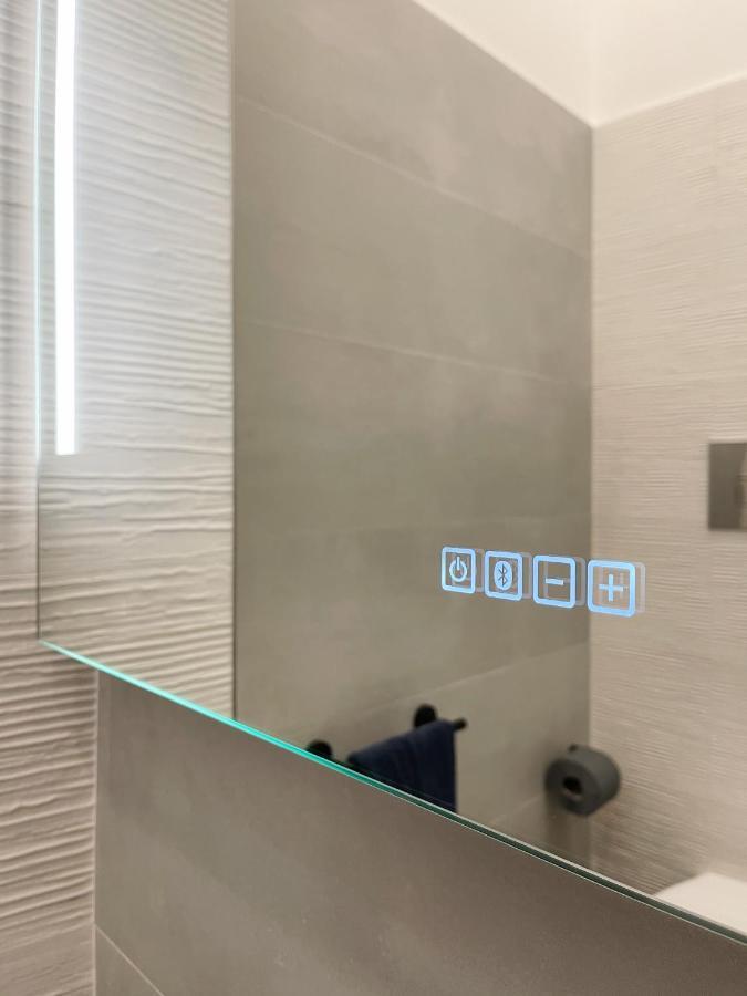 La Krianza Apartment Наполи Екстериор снимка